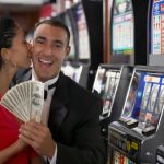 Play & win cash with casino slot machines